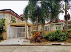 2 Storey Pre Owned House and lot for sale
