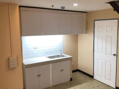 2BR Condo for Rent in Victoria Towers, South Triangle, Quezon City