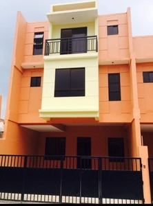 Townhouse For Rent In Parian, Calamba