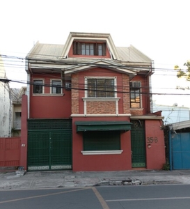 House For Sale In Vasra, Quezon City