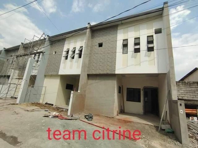Townhouse For Sale In Banaba, San Mateo