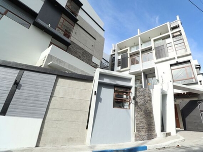 Townhouse For Sale In Greenhills, San Juan