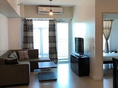 2BR Condo for Rent in Red Oak at Two Serendra, BGC - Bonifacio Global City, Taguig