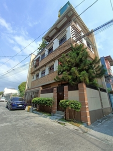 House For Sale In Sun Valley, Paranaque