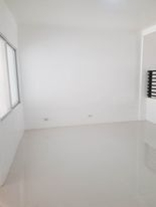 Townhouse For Rent In Guadalupe Viejo, Makati
