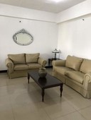 Big 1 bedroom corner unit in El Jardin QC 2 for rent