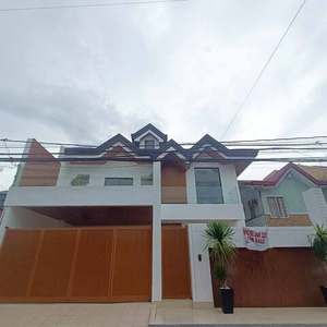 Villa For Sale In Pasig, Metro Manila