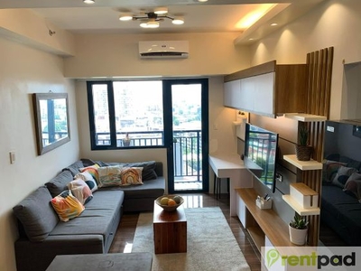 For Rent 2 Bedrooms 2 Baths Apartment condo Air Residences Makat