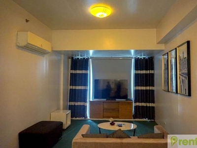 For Rent Fully Furnished 1 Bedroom in Two Central