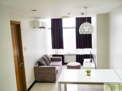 Fully Furnished 1 Bedroom Unit at One Central Makati for Rent