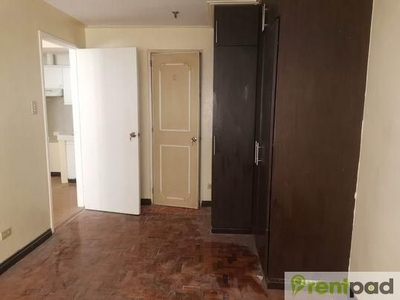 Fully Furnished 1BR for Rent in Palm Tower Makati