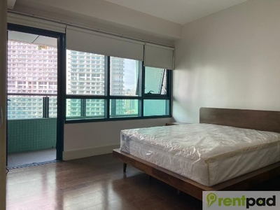 Fully Furnished 2BR for Rent in Edades Tower Rockwell Makati