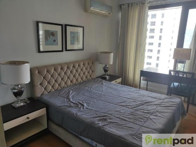 Nicely Furnished 2 Bedroom Unit in Shang Grand Tower Legaspi