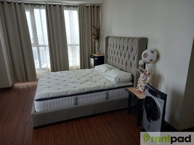 Shang Salcedo Place 2BR For Rent