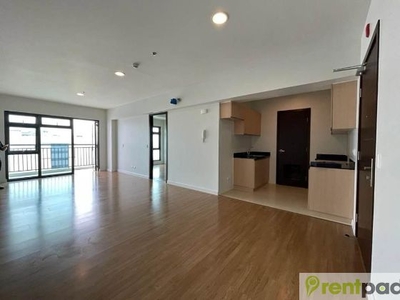 Unfurnished 1BR Unit at Solstice Tower Makati