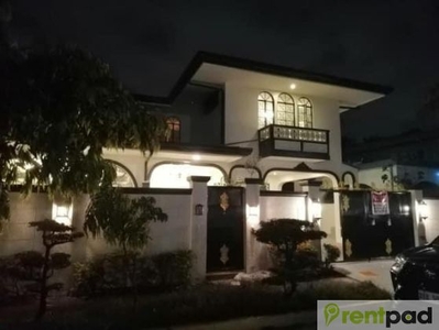 Well Maintained 4BR House in Magallanes Village Makati
