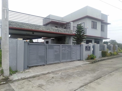 Luxury Home with pool 5 bedroom for sale at General Trias, Cavite
