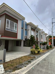 Townhouse For Sale In Anabu Ii-e, Imus
