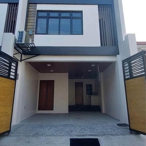 Townhouse For Sale In Vergara, Mandaluyong