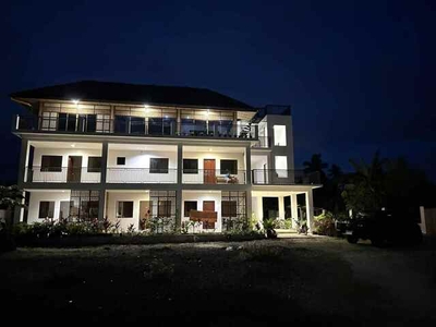 Villa For Sale In Poblacion, Panglao