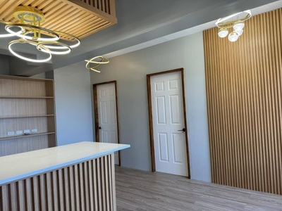 2 Bedroom Condominium Unit For Sale in Royal Oceancrest Mactan, Lapu-Lapu City