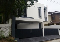 2-storey Single Detached House & lot for Sale in BF Homes Pque