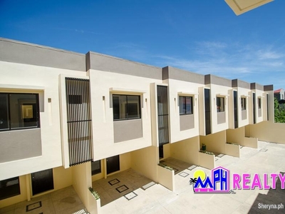 TURNBERRY PLACE - TOWNHOUSE FOR SALE (UNIT 7) NEAR CEBU AIRPORT