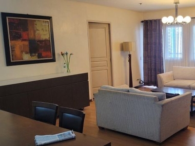 Fully Furnished 2BR at The Columns Ayala Avenue