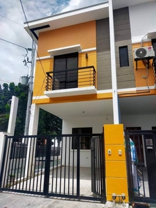 For Sale: 3 Bedroom Single Attached House and Lot in Meadow Heights, Quezon City