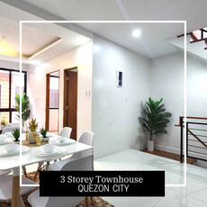 Villa For Sale In Commonwealth, Quezon City