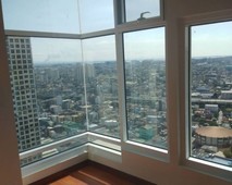 For sale 3 bedroom Penthouse in Makati