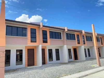 Two Storey Townhouse in Deca Homes for sale, in Meycauyan bulacan