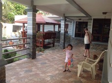 570sqm HOUSE & LOT in Tagaytay