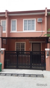 For Sale: 2BR Townhouse with complete appliances