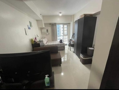 Trion Tower, For Sale 2-Bedrooms with Balcony Unit in Fort Bonifacio, Taguig