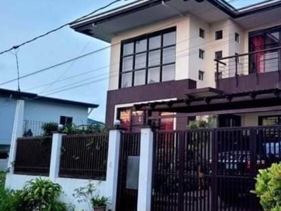 House and Lot for Sale Inside Exclusive and Highly secured subdivision in Tagaytay City
