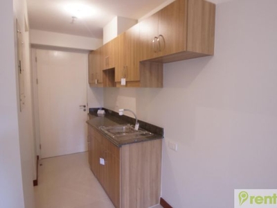 Unfurnished 1BR Unit at Brio Tower for Rent