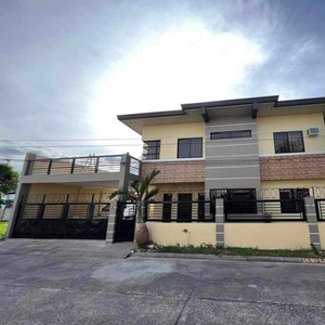 House For Rent In Ayala, Magalang