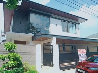 House For Sale In Paranaque, Metro Manila