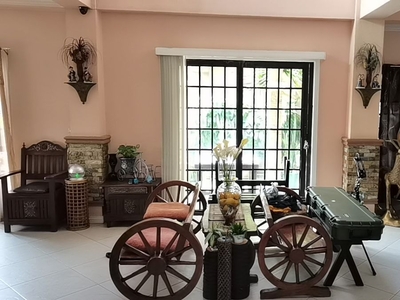 Korean Inspired House with 3 Bedroom in Camp 7, Baguio City For sale