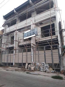 Townhouse For Sale In Baesa, Quezon City