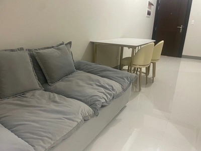 1 bedroom for rent in uptown parksuites on Carousell