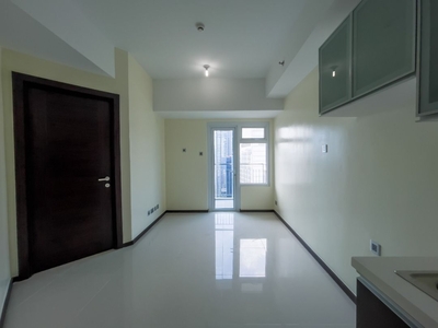 1 Bedroom Unit for Sale in Trion Towers Tower 3