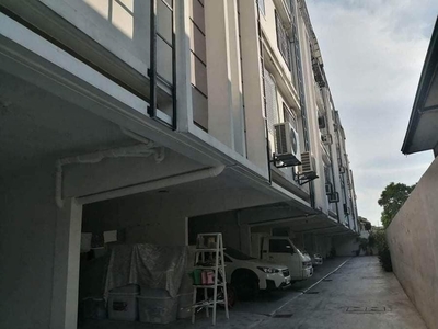 10M - Brand New Townhouse for Sale on Carousell