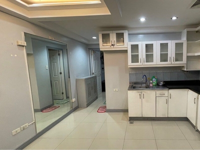 1BR For Rent| Back of Phil Heart Center | MRL Tower Condominiums on Carousell