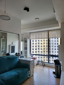 1BR Unit For Sale in Bellagio 2 on Carousell