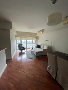 1BR unit for sale in Manansala Rockwell on Carousell