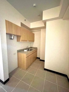 2 bedroom condo for rent in Aurora Blvd. Quezon City on Carousell