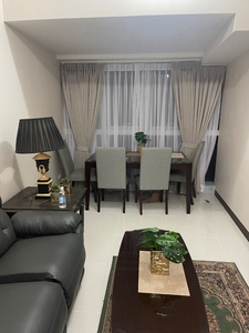 2 Bedroom Condominium Unit FOR SALE in Uptown Parksuites BGC Taguig on Carousell