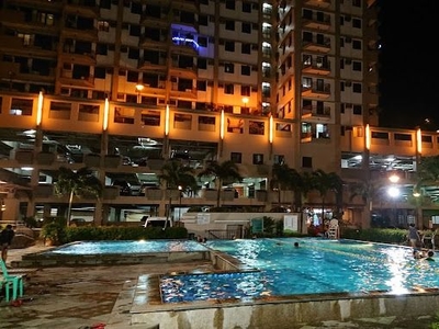 2 Bedroom fully furnished for rent in Taguig near BGC and Makati on Carousell